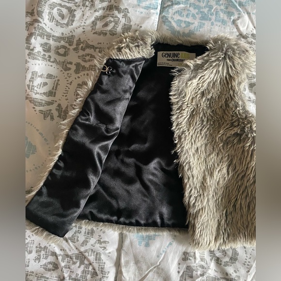 Cozy baby vest 😊❤️ - Picture 2 of 8